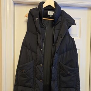 RENVY Women's Black Puffer Vest